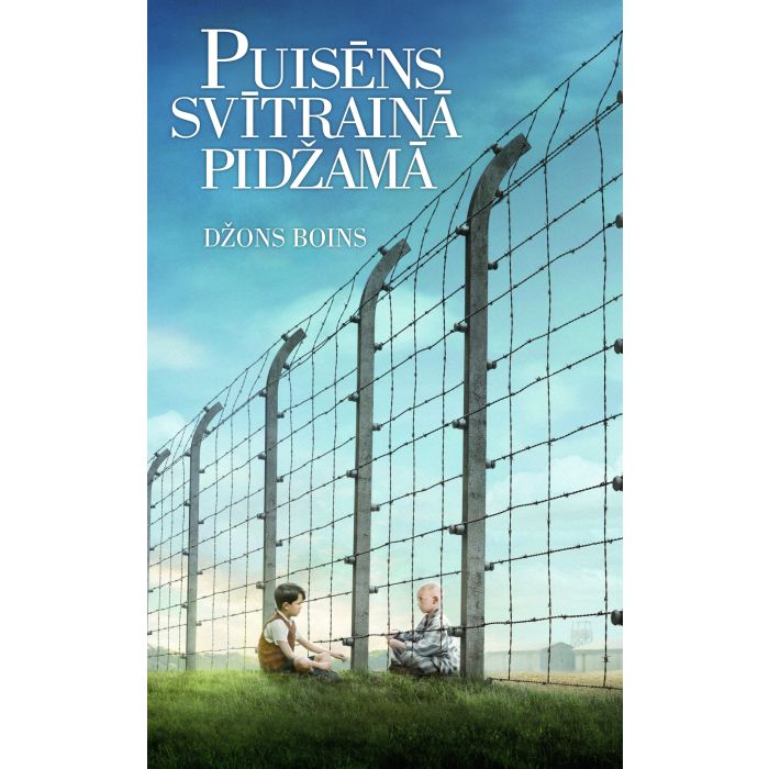 Puisēns svītrainā pidžamā